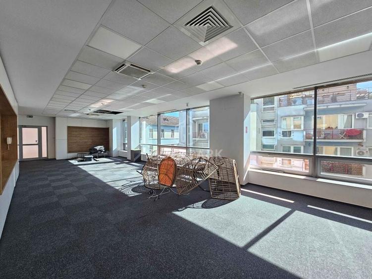 Spatiu de Birouri-Clasa A-Zona Centrala-Suprafete intre 110-700 mp - 1