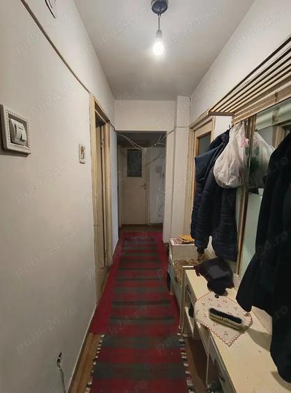 Apartament cu trei camere de vanzare in cartierul Rodnei, Reghin - 11