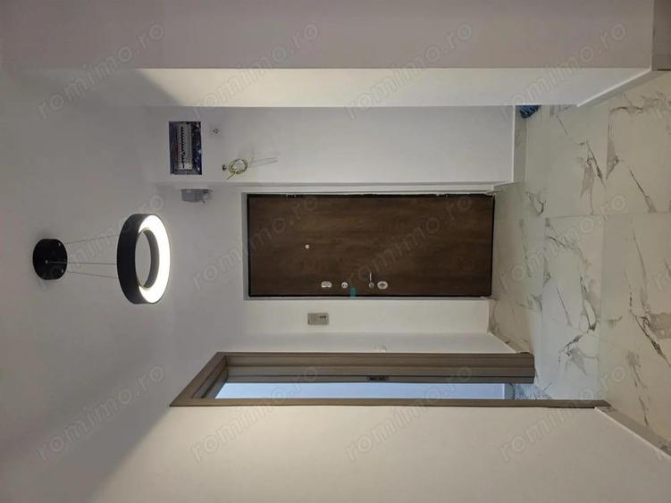 Piata Victoriei - apartament modern .- 3 camere decomandate . Renovat ! - 1