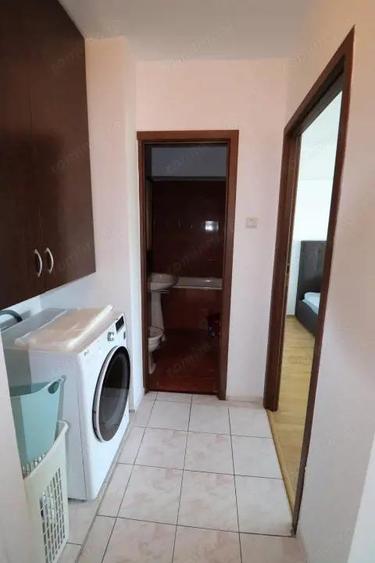 Bloc stradal - intersectie Chisinau cu Pantelimon - 17