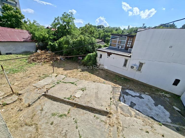 Teren Nicolina-Galata, 548 mp, bransat la utilitati, 1000 euro chirie/lunara