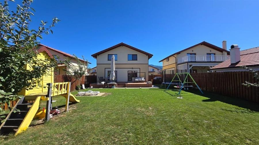 CASA DEOSEBITA 4 CAMERE, CRISTIAN - 1