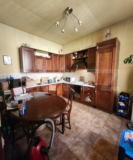 Apartament cu 2 camere, 56 mp, boxa si pod, zona Baritiu, Centru - 2