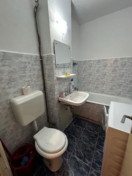 Inchiriez garsoniera Brasov - 2