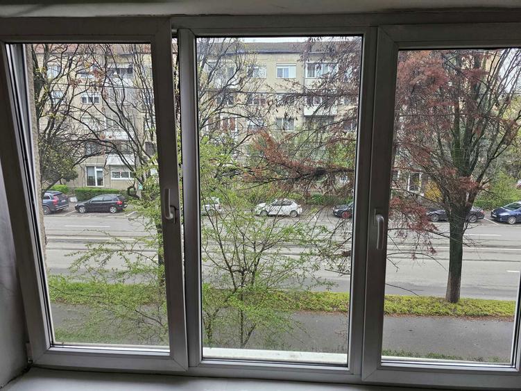 Etaj 1 - Apartament 2 camere Rogerius, 44 mp, balcon PROPRIETAR - Oradea Str. Transilvaniei - 8