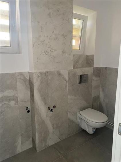 Apartament 4 camere, etaj 1, renovat, vedere in verde, Tractorul, Brasov - 4