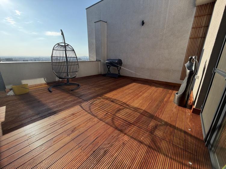 Penthouse de inchiriat - privesliste spectaculoasa bloc Prima premium - 1