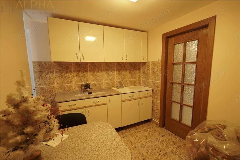 Vila eleganta cu piscina, teren generos si finisaje de calitate - 9