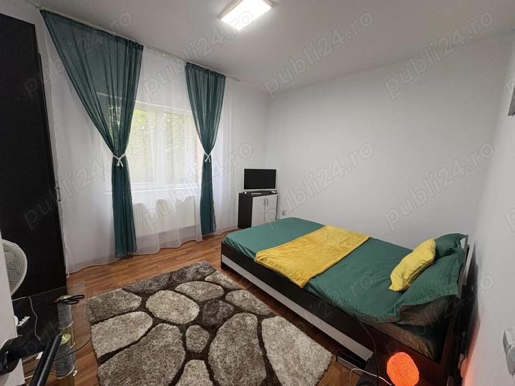 Inchiriere apt.3 camere ,90 mp,Andrei Muresanu - 8