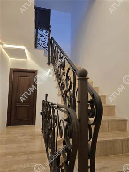 Vila 10 camere fiecare cu baie proprie in zona Central Istorica Sibi - 20