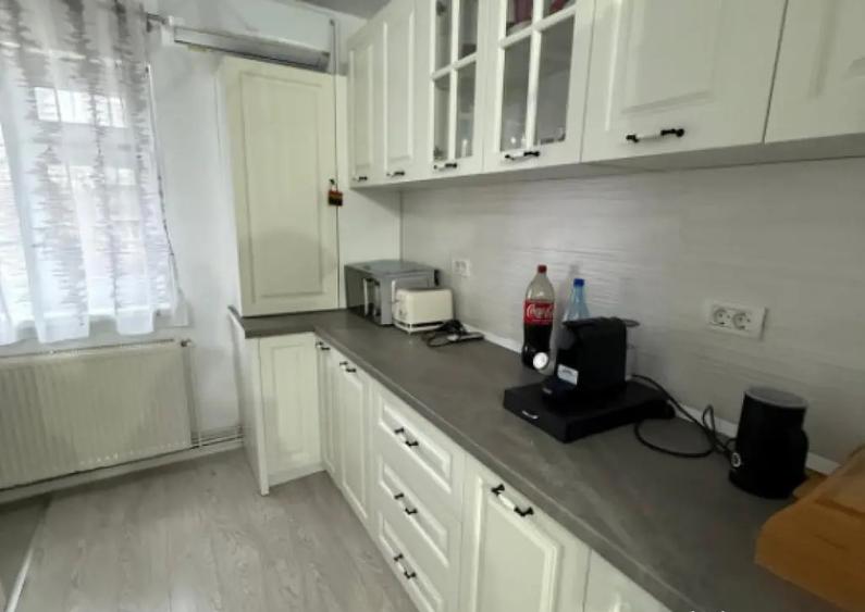 Apartament 3 camere, 75 mp, zona Corni?oiu - 2