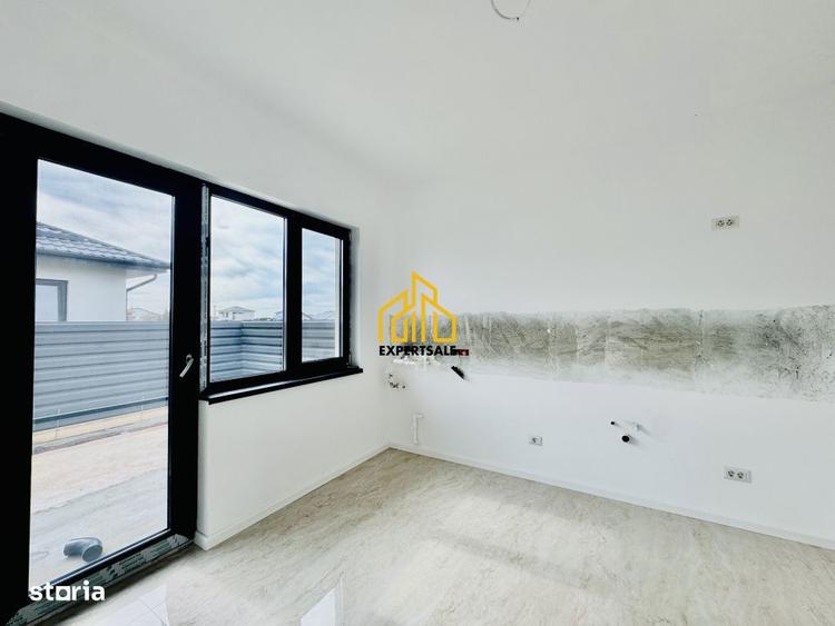 CASA CLINCENI INDIVIDUALA/ MODERNA/ - 10