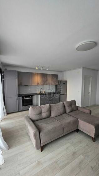 Inchiriere apartament 3 camere de lux, zona vest VAMT, Ploiesti - 1