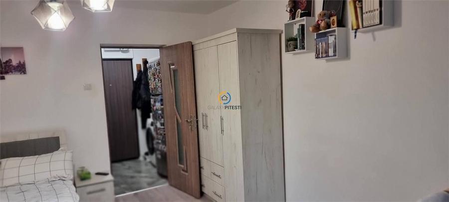 Garsoniera Craiovei cf. I, parter cu balcon - 2