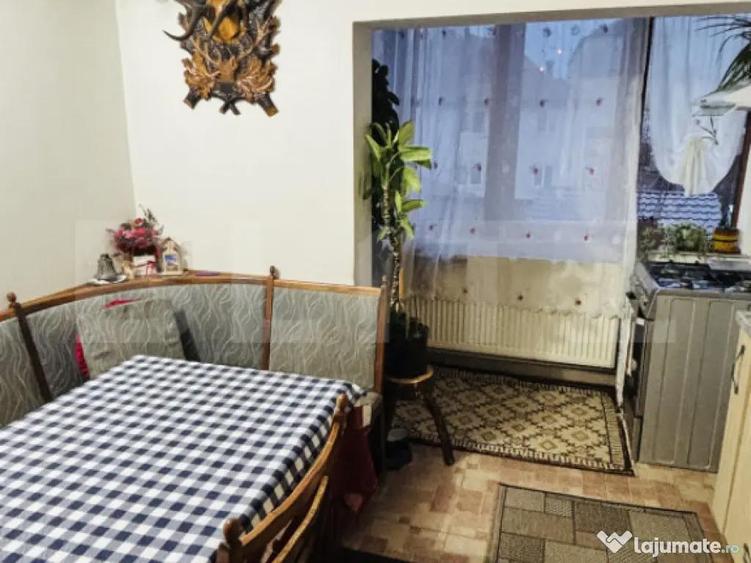 Vanzare apartament decomandat , 80 mp, Campulung Moldovens - 14
