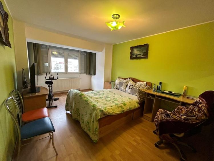 Apartament 3 camere decomandat, zona Calarasilor. - 4