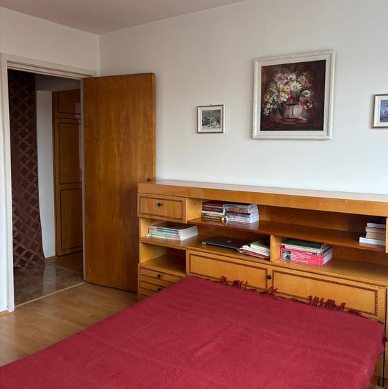 MILITARI,imobil reabilitat termic,nestradal,liber,panorama frumoasa zona verde - 3