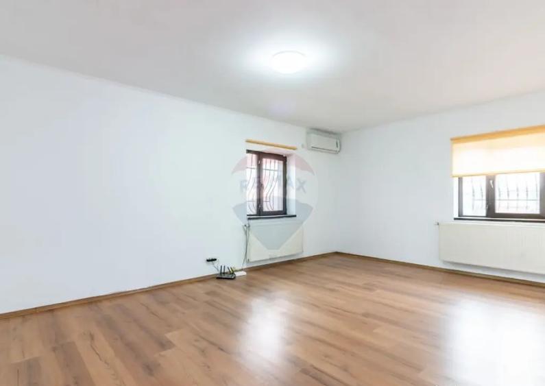 Casa / Vila de vanzare in Voluntari, venit lunar din c... - 17