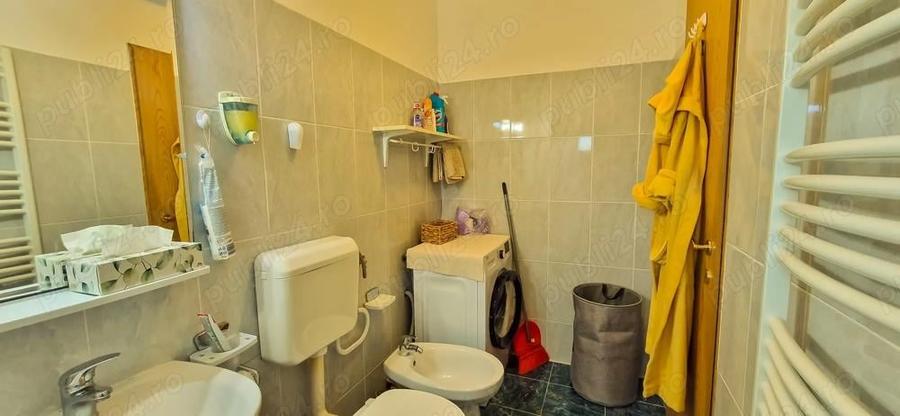 Vand Apartament 3 camere 2 nivele Bul. Garii Sala Sporturilor - 2