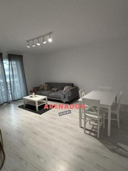 Apartament cu 2 camere, mobilat în Titan
