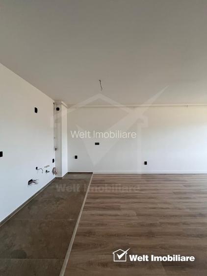 Apartament complex Eroilor, Floresti