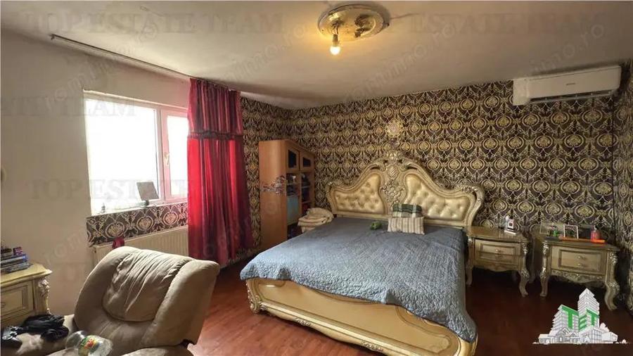Casa individuala cu 8 camere in zona metrou Republica - 10