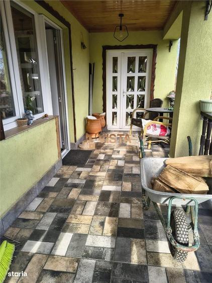 Casă cu 4 camere cu Canalizare în Cernatu