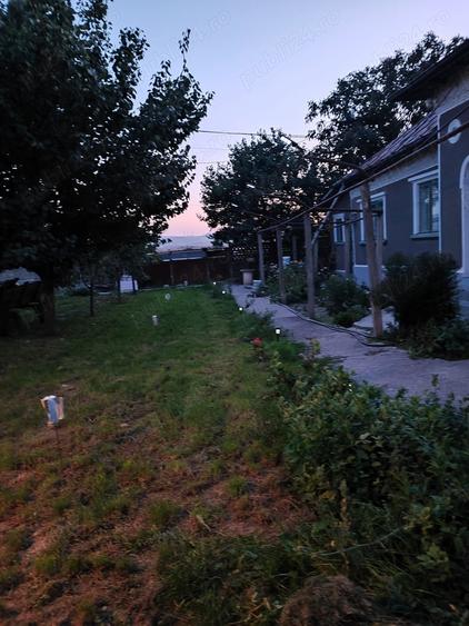 Vand casa la ?ara in localitatea Zebil. - 2