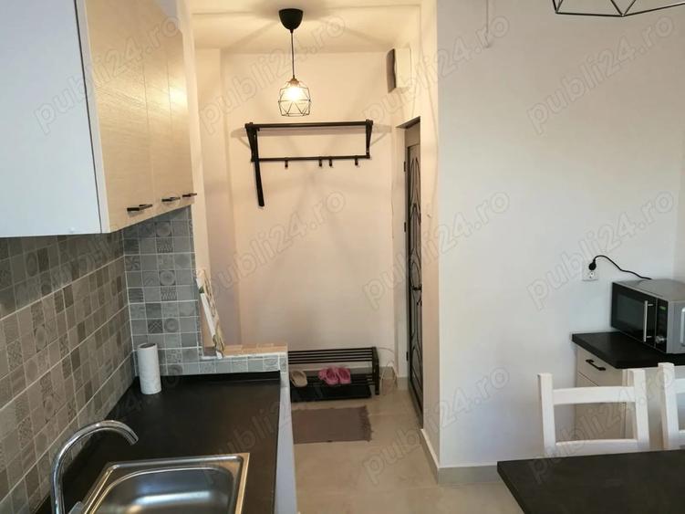 Inchiriez apartament 2 camere,proaspat renovat, in zona Borsec IuliusM - 1