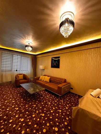 Inchiriez GARSONIERA langa Coresi bloc nou dispo imediat - 2