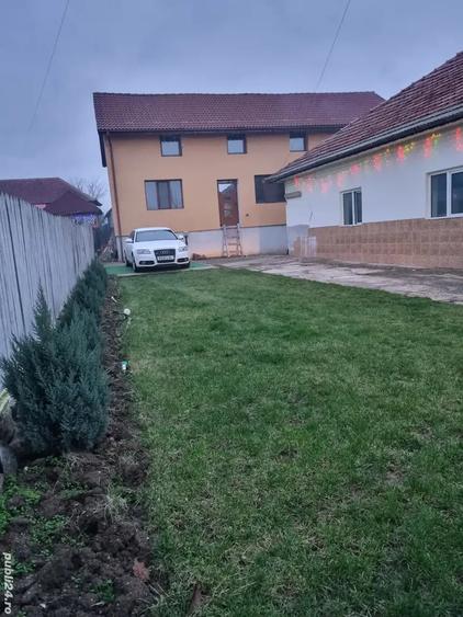 Casa de vanzare in oras Turceni sat stramba-jiu la strada principala - 1