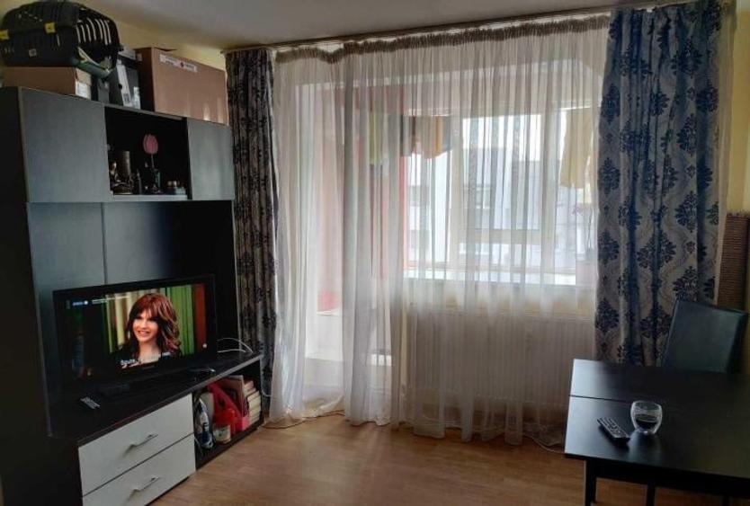 Apartament 2 camere decomandat centrala proprie bloc reabilitat zona Pacii - 2