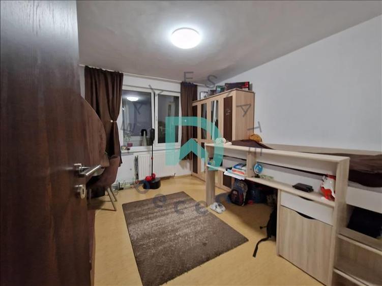 Apartament 3 camere Vlahuta, Brasov - 1