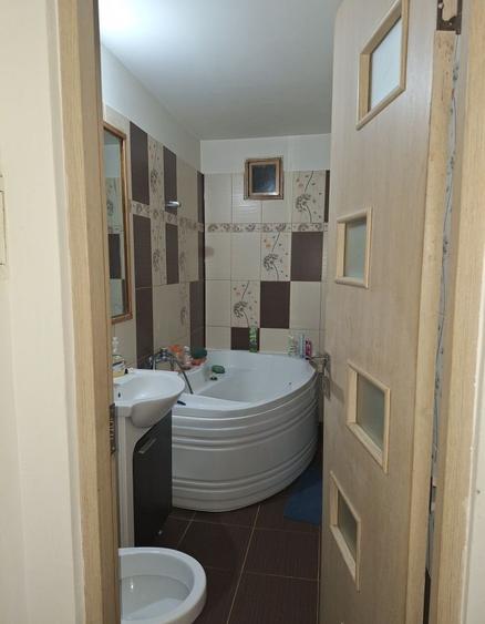 Brancoveanu -Padesu-3 camere -loc parcare - 6