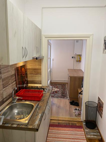 Inchiriez garsoniera renovata,central - 5