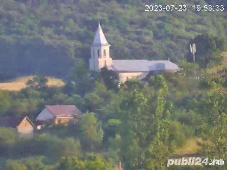 Vand casa renovata,anexe ,3000m2 in Recea Cristur - 7