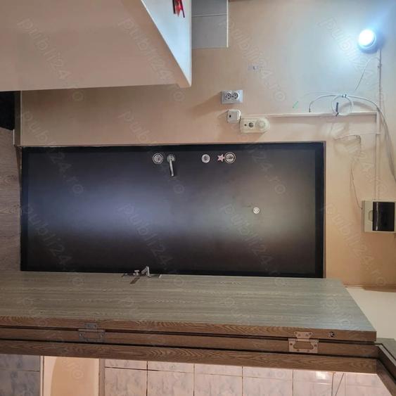 Inchiriez garsoniera - 7