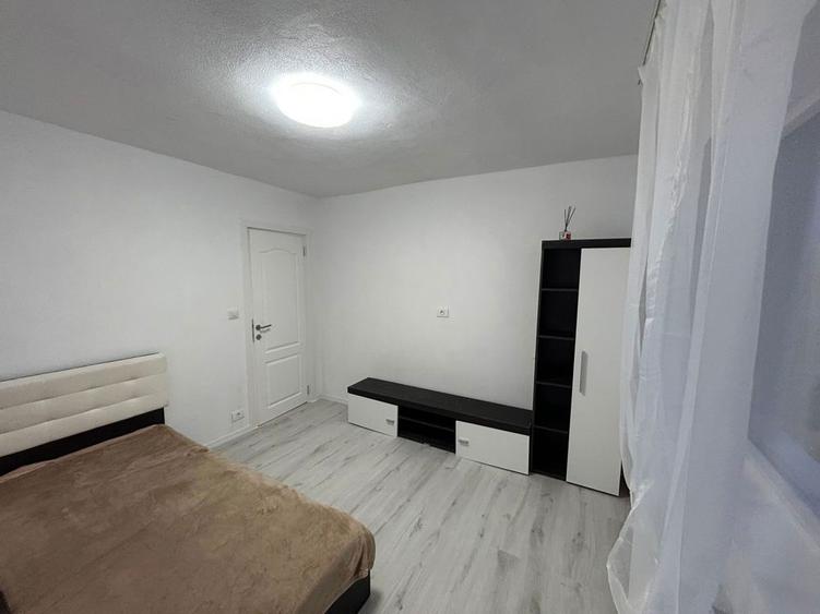 Apartament de vanzare - 5