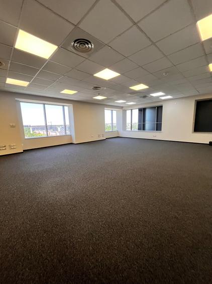 Spatii comerciale de inchiriat / birouri/ Splaiul Idependentei/ 5 minute metrou - 9