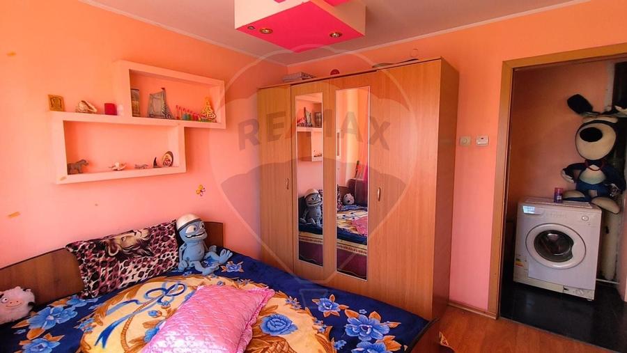 Apartament cu 2 camere de vanzare in zona Micro 39 - 5