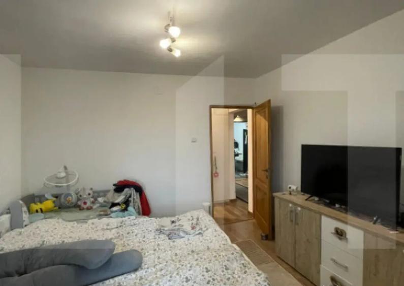 Apartament 3 camere, 67 mp, zona Lipovei - 12