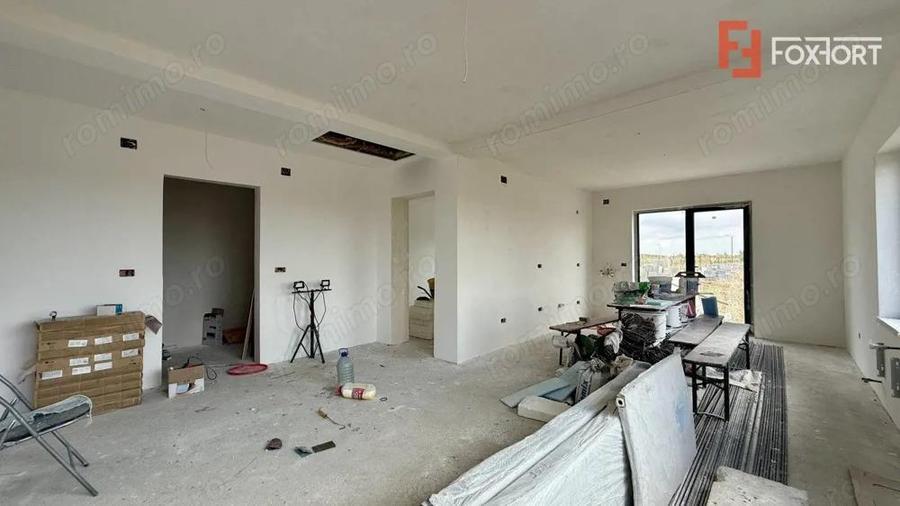 Duplex intreg, cu 6 camere, parter - 144 mp, zona Sacalaz - 9