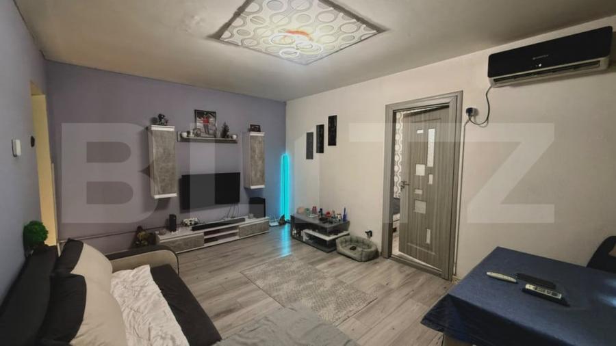 Apartament cu 2 camere decomandat în Central