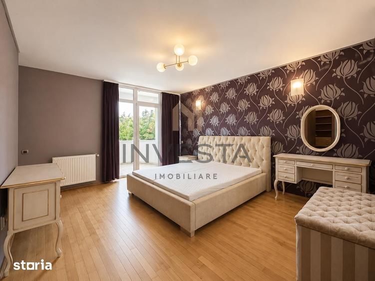 Casă cu 5 camere cu Teren 300 Mp în Bună Ziua
