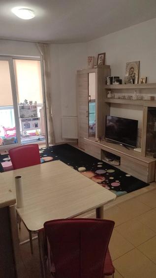 Apartament cu 3 camere decomandat în Bartolomeu