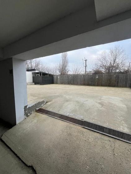 Apartament cu 3 camere decomandat în Fundeni