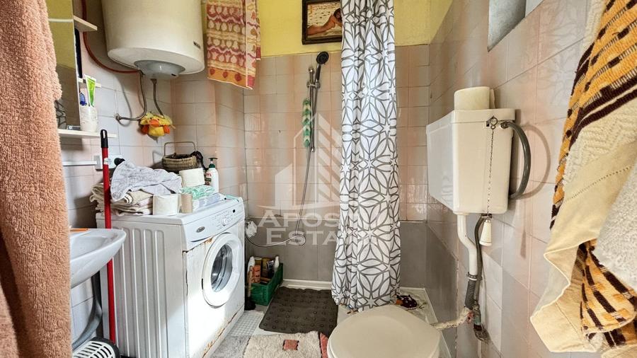 Casă individuală cu 3 camere cu Canalizare în Chișoda