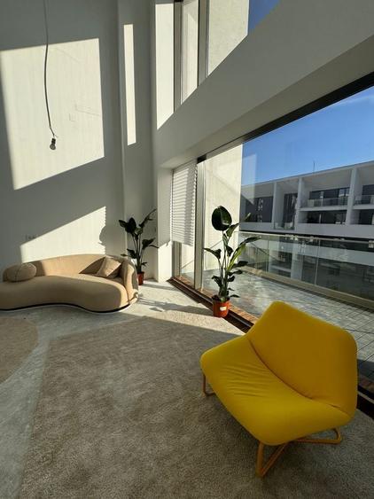 Apartament cu 3 camere decomandat în Pipera