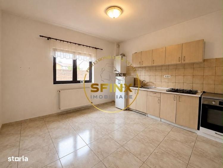 Casă cu 4 camere în Central
