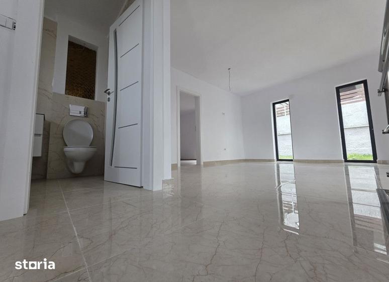 Casă cu 3 camere cu Teren 400 Mp în Cug